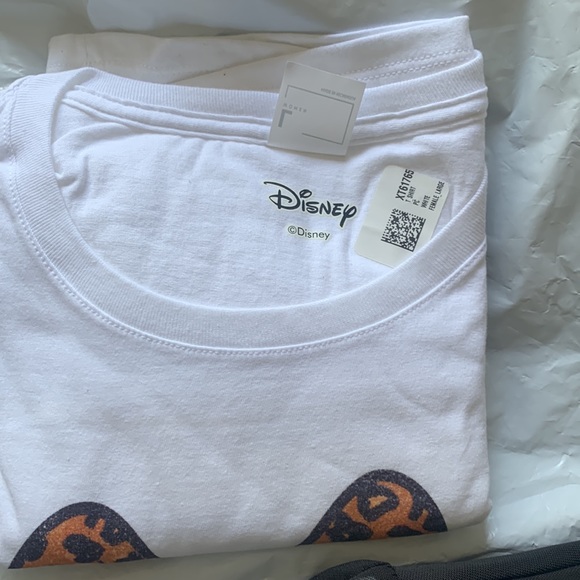 Mickey Mouse Shirt - Picture 3 of 3